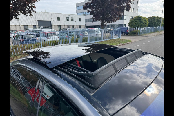 Mercedes-Benz C-Klasse 300 e AMG Line Panorama Camera Burmester