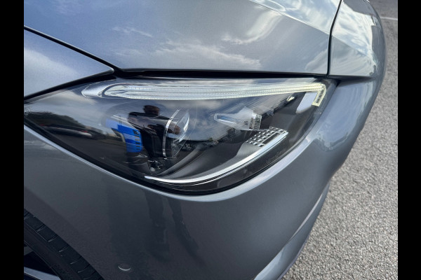 Mercedes-Benz C-Klasse 300 e AMG Line Panorama Camera Burmester
