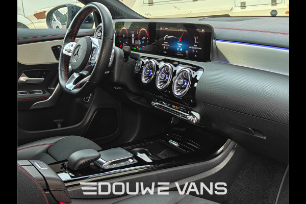 Mercedes-Benz CLA-Klasse 250e AMG Line Shooting Brake Memory Trekhaak LED Ambiente Verli. Camera