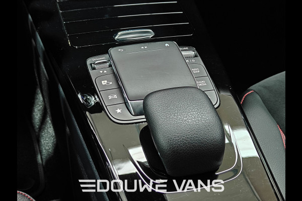 Mercedes-Benz CLA-Klasse 250e AMG Line Shooting Brake Memory Trekhaak LED Ambiente Verli. Camera