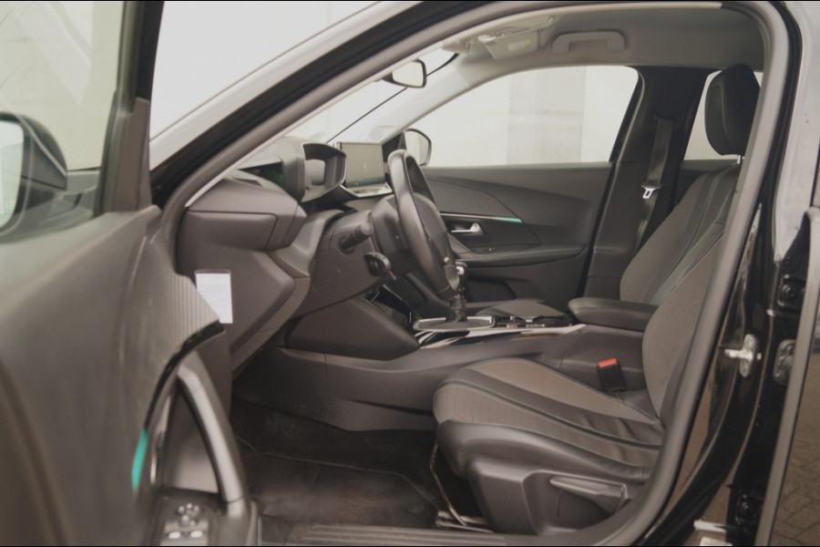 Peugeot 2008 1.2 PureTech Allure -NAVI-ECC-CAM-TREKHAAK-PDC-