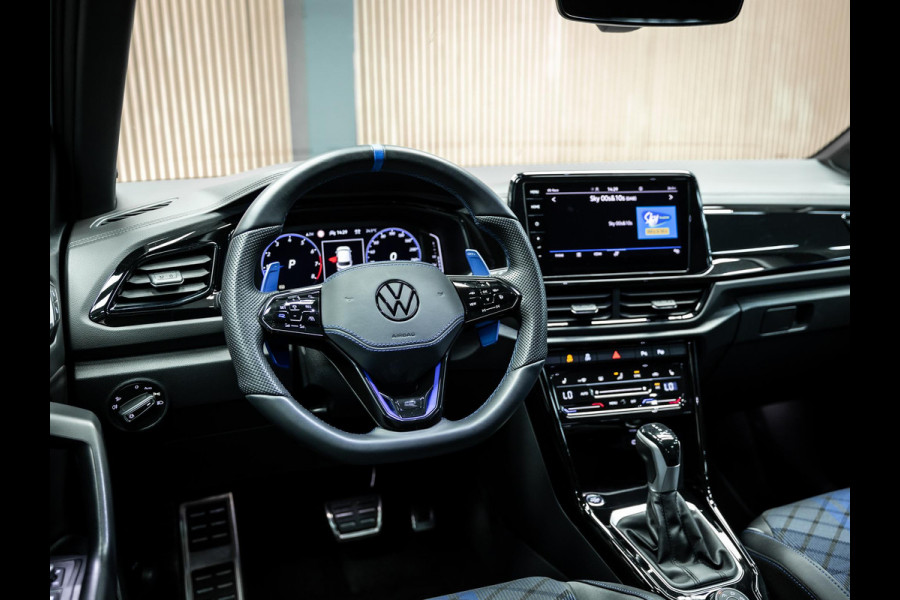 Volkswagen T-Roc 2.0 TSI 4Motion R Vol uitgevoerde T-roc met Akra uiterst netjes onderhouden