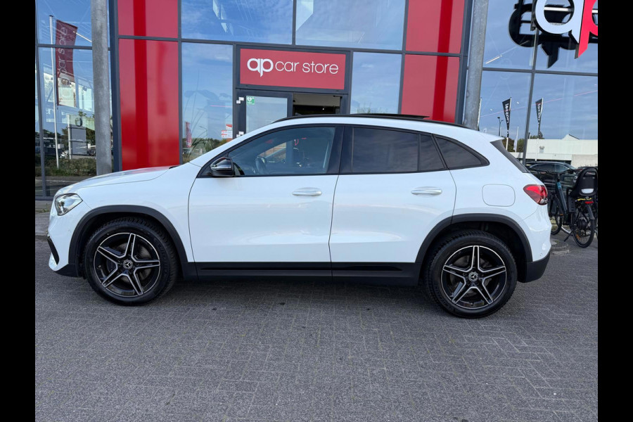 Mercedes-Benz GLA 250e Business Solution AMG Limited | Panorama | Memory Seats | Sfeerverlichting | Camera | Keyless |
