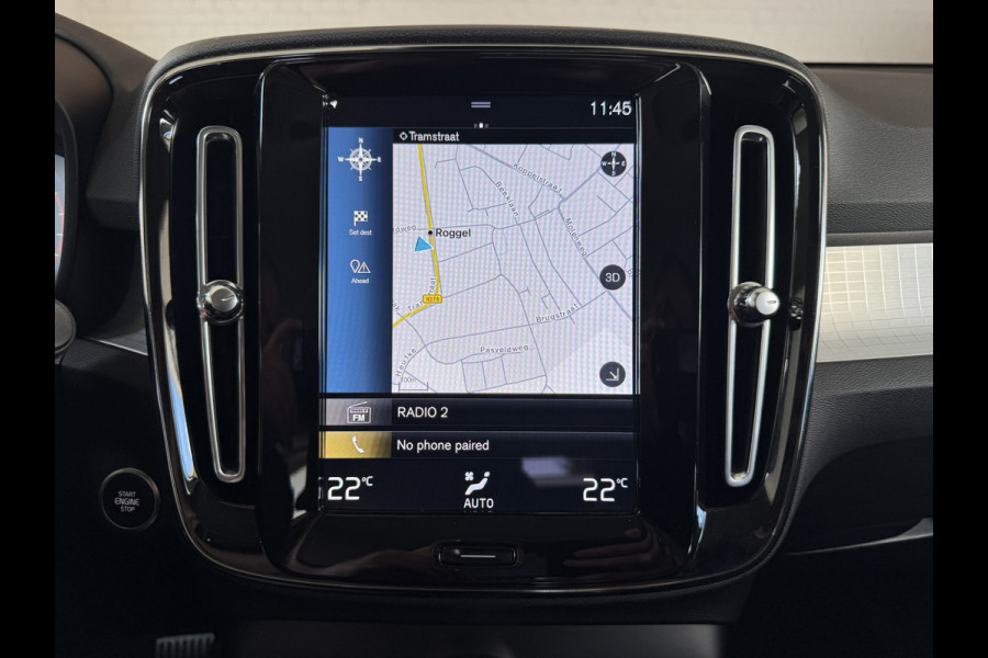 Volvo XC40 1.5 T3 Momentum Automaat Navi Camera Clima Carplay Adapt.cruiseTrekhaak ALl-Seasonbanden