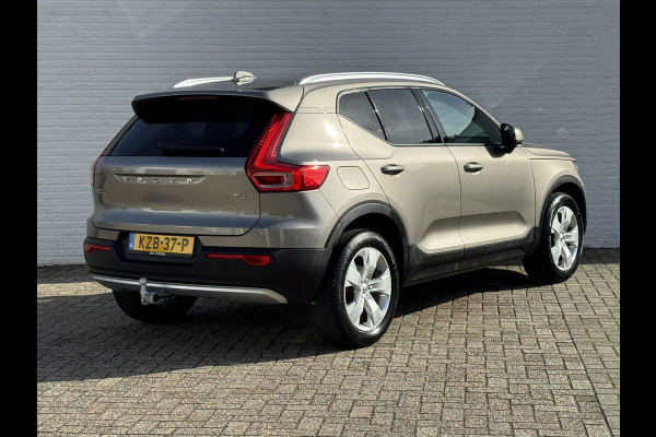 Volvo XC40 1.5 T3 Momentum Automaat Navi Camera Clima Carplay Adapt.cruiseTrekhaak ALl-Seasonbanden