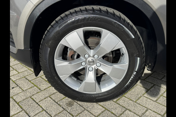 Volvo XC40 1.5 T3 Momentum Automaat Navi Camera Clima Carplay Adapt.cruiseTrekhaak ALl-Seasonbanden