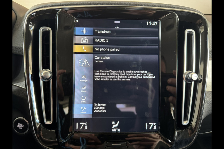 Volvo XC40 1.5 T3 Momentum Automaat Navi Camera Clima Carplay Adapt.cruiseTrekhaak ALl-Seasonbanden