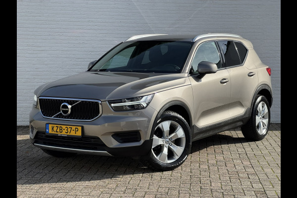 Volvo XC40 1.5 T3 Momentum Automaat Navi Camera Clima Carplay Adapt.cruiseTrekhaak ALl-Seasonbanden