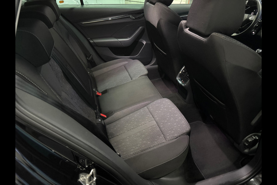 Škoda Octavia Combi 1.0 TSI Business Edition Plus Trekhaak, Carplay,