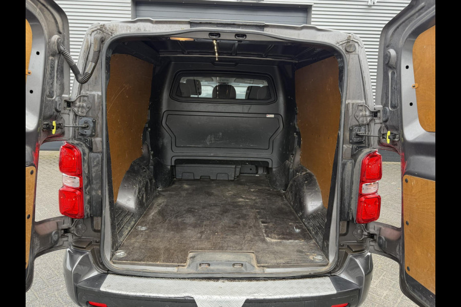 Peugeot Expert 231L 2.0 BlueHDI 180 Premium Pack | Navigatie | Camera | Trekhaak | Lederen Bekleding |