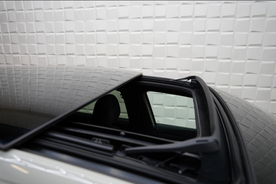 Volkswagen Taigo 1.0 TSI 2x R Line PANO VIRTUAL BEATS ACC