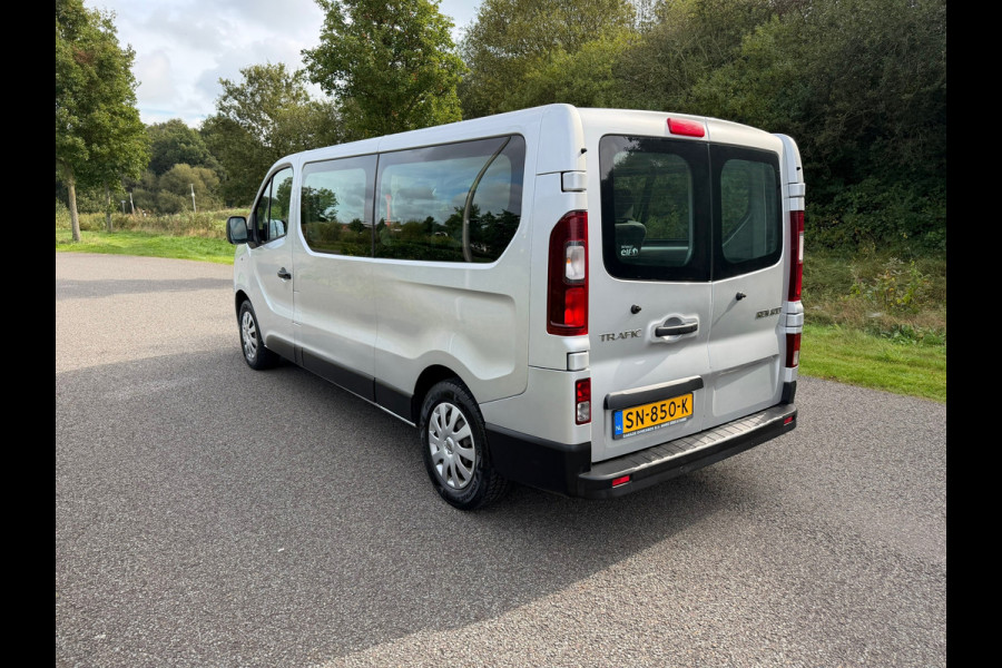 Renault Trafic Passenger 1.6 dCi Grand Authentique Energy