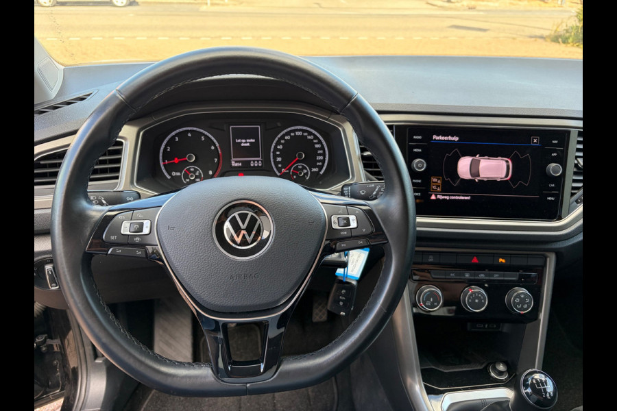 Volkswagen T-Roc 1.0 TSI Style / carplay / trekhaak