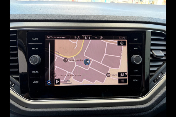 Volkswagen T-Roc 1.0 TSI Style / carplay / trekhaak