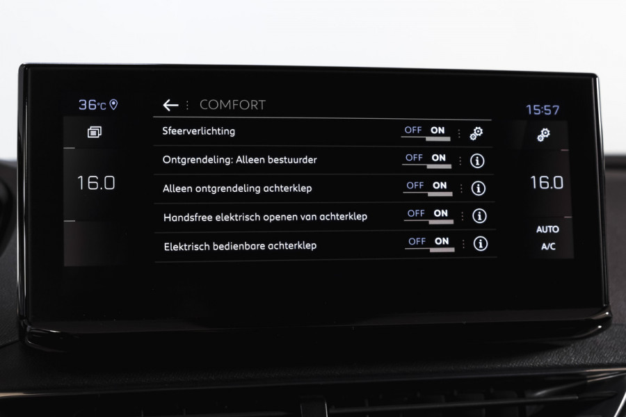 Peugeot 3008 1.2 PureTech Blue Lease GT 131 PK | black pakket | S/K-Panodak | Dig. Cockpit | Adapt. Cruise | Stoelverw. | PDC | Camera | NAV + App. Connect | ECC | Elek. Klep | LM 19" |