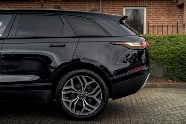 Land Rover Range Rover Velar 2.0 Turbo 250 PK 1e eigenaar AWD R-Dynamic Keyless Stoelverwarming Trekhaak 21''