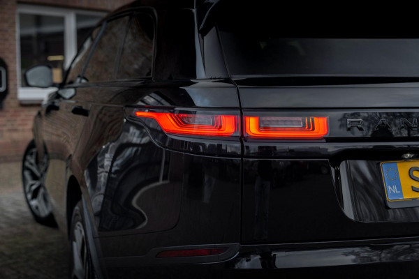 Land Rover Range Rover Velar 2.0 Turbo 250 PK 1e eigenaar AWD R-Dynamic Keyless Stoelverwarming Trekhaak 21''
