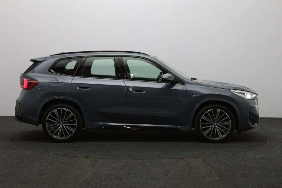 BMW X1 xDrive25e M-Sport 245 PK PHEV, 20" LM, Camera, Carplay, H/K Sound