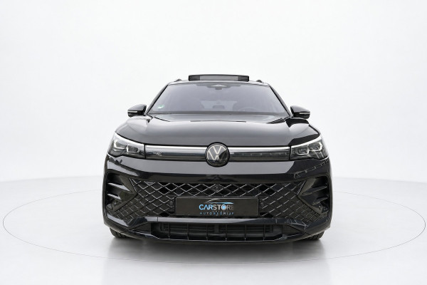 Volkswagen Tiguan 1.5 eTSI 3x R Line PANO IQ HEAD UP H&K 360