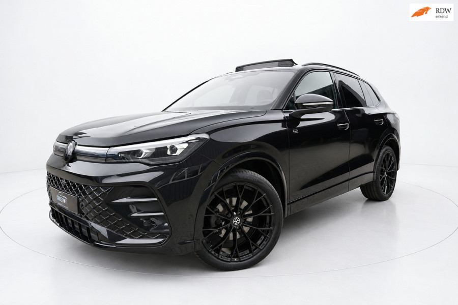 Volkswagen Tiguan 1.5 eTSI 3x R Line PANO IQ HEAD UP H&K 360