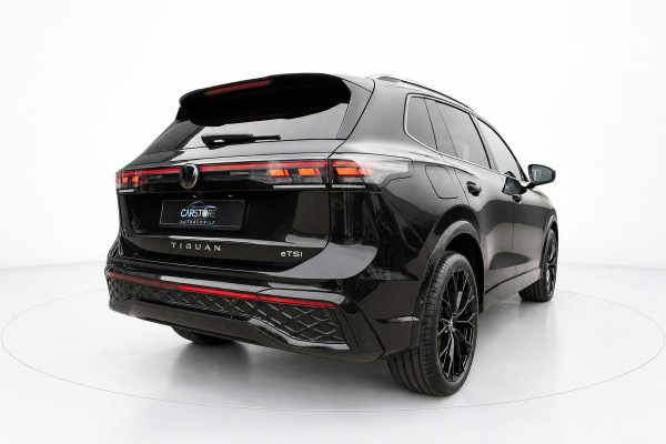 Volkswagen Tiguan 1.5 eTSI 3x R Line PANO IQ HEAD UP H&K 360