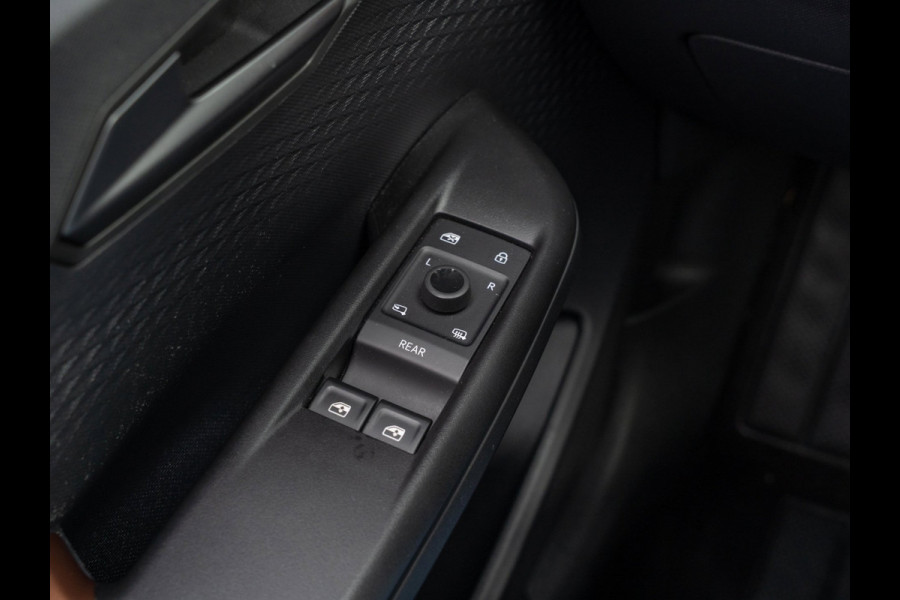 CUPRA Born Business 62 kWh | 360 Camera | Stoelverwarming | Adaptive Cruise