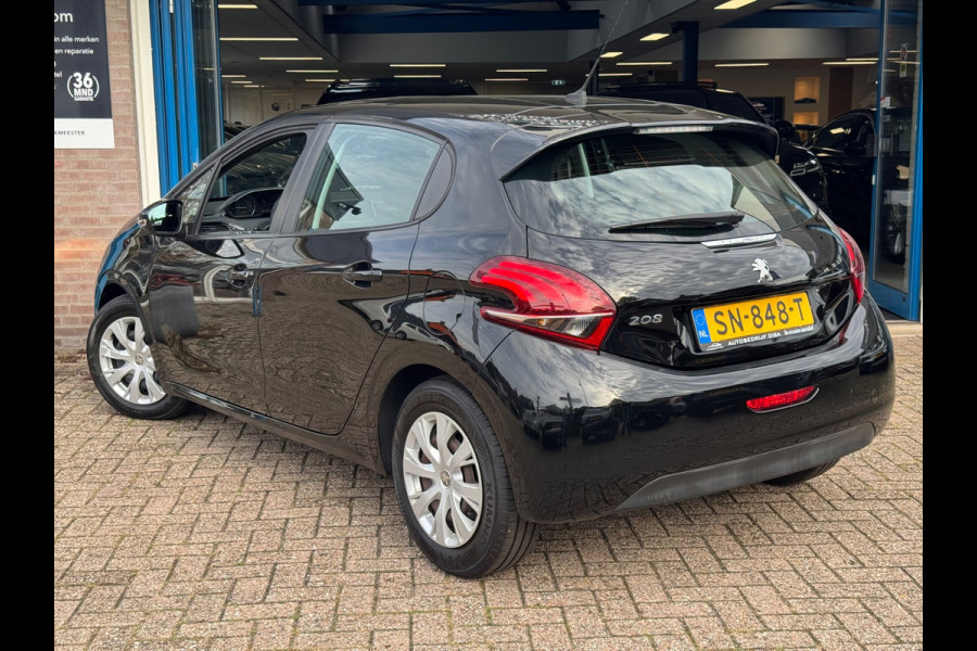 Peugeot 208 1.2 PureTech Active 2018 ZWART AIRCO APK NAP!
