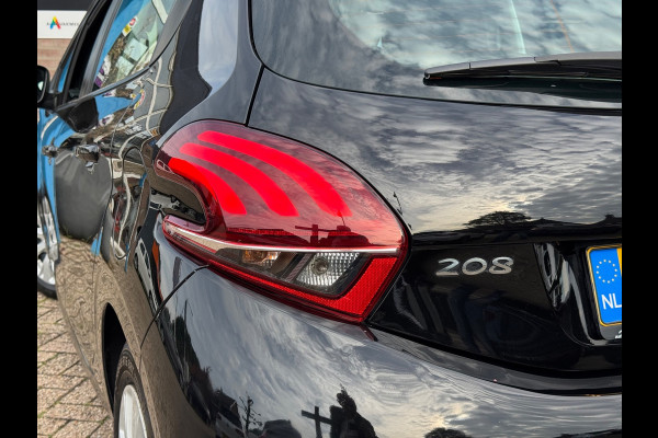 Peugeot 208 1.2 PureTech Active 2018 ZWART AIRCO APK NAP!