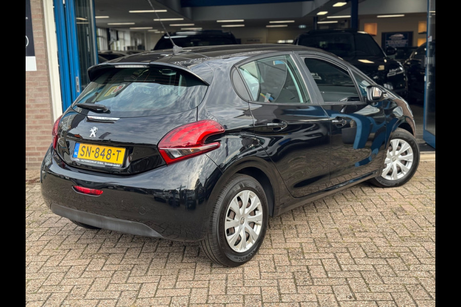 Peugeot 208 1.2 PureTech Active 2018 ZWART AIRCO APK NAP!