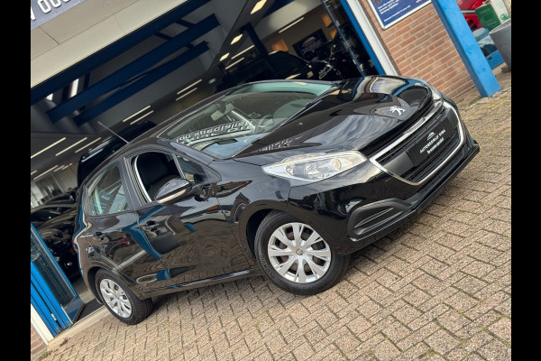 Peugeot 208 1.2 PureTech Active 2018 ZWART AIRCO APK NAP!