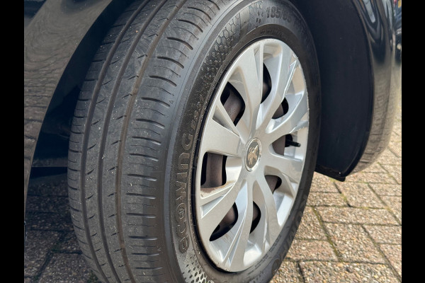 Peugeot 208 1.2 PureTech Active 2018 ZWART AIRCO APK NAP!