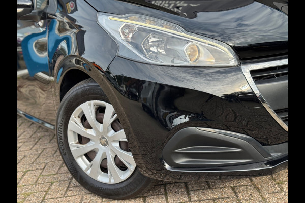 Peugeot 208 1.2 PureTech Active 2018 ZWART AIRCO APK NAP!