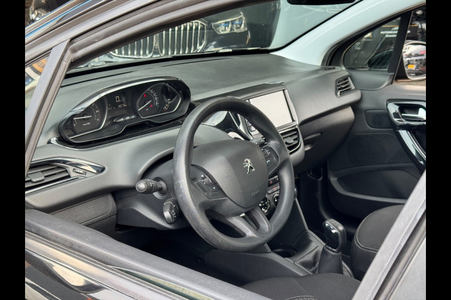 Peugeot 208 1.2 PureTech Active 2018 ZWART AIRCO APK NAP!
