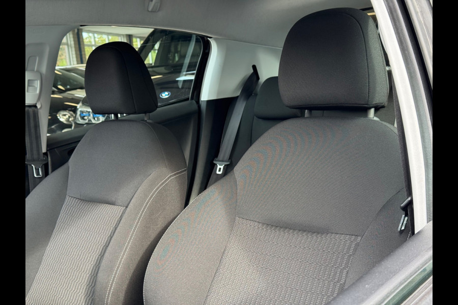Peugeot 208 1.2 PureTech Active 2018 ZWART AIRCO APK NAP!