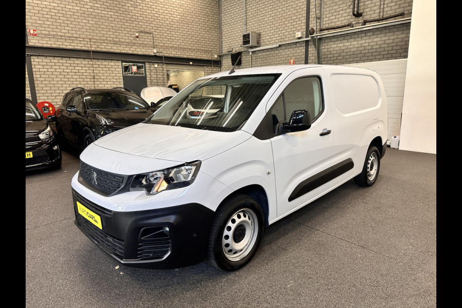 Peugeot Partner 1.5 BlueHDi 100 S&S L2 Navigatie Apple CarPlay Android Auto Parkeerhulp Cruise Control Dodehoekdetectie Airco