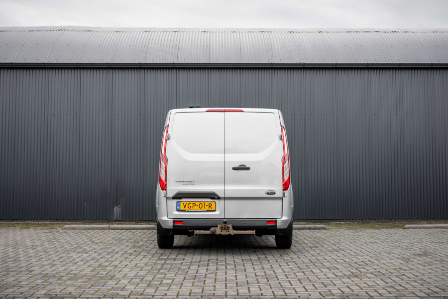 Ford Transit Custom 2.0 EcoBlue L1H1 | Automaat | 3-Zits | Camera | Carplay | Cruise | PDC | Airco | Trekhaak