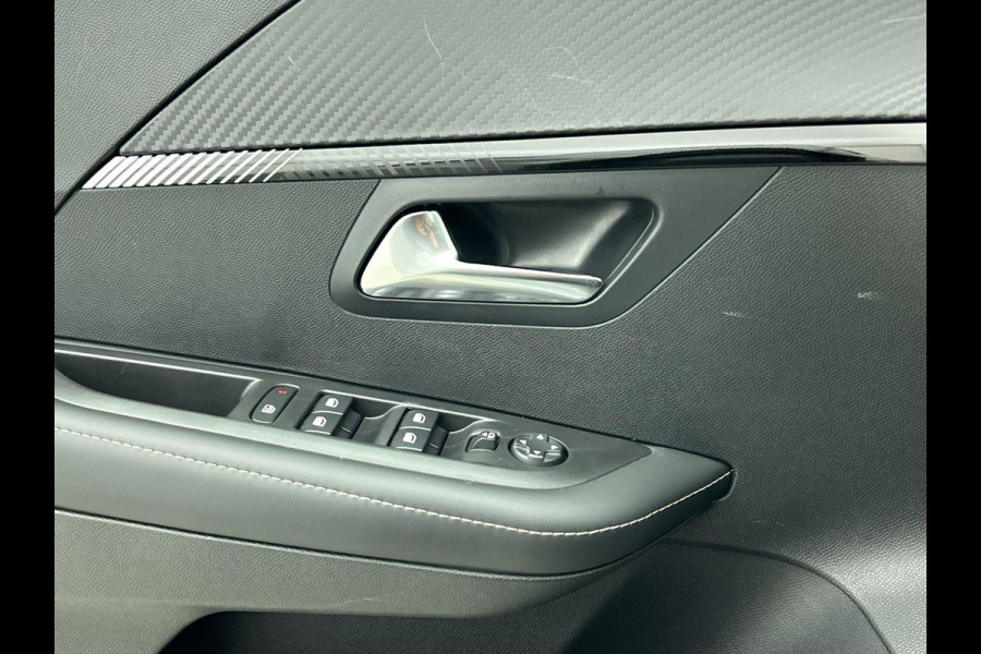 Peugeot 208 1.2 Hybrid 100PK e-DCS Aut. Allure Navigatie Apple Carplay/Android Auto Airco Camera Parkeer sensoren Cruise Control Led Lichtmetalen Velgen
