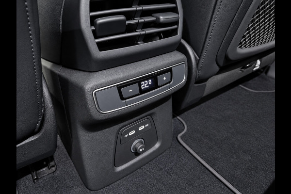 Audi Q4 Sportback e-tron 50 quattro 21" 3X S-LINE LEDER+ M-STOELEN/PANO/H-UP/SONOS/DAB/CARPLAY/ADAPT-CRUISE///