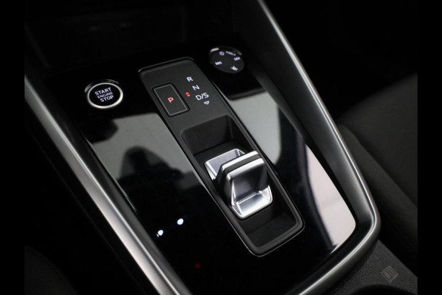 Audi A3 Sportback 30 TFSI Pro Line 110 pk S-tronic | Navigatie via App | Achteruitrijcamera  | Cruise control | LED koplampen | Apple carplay/ Android auto |