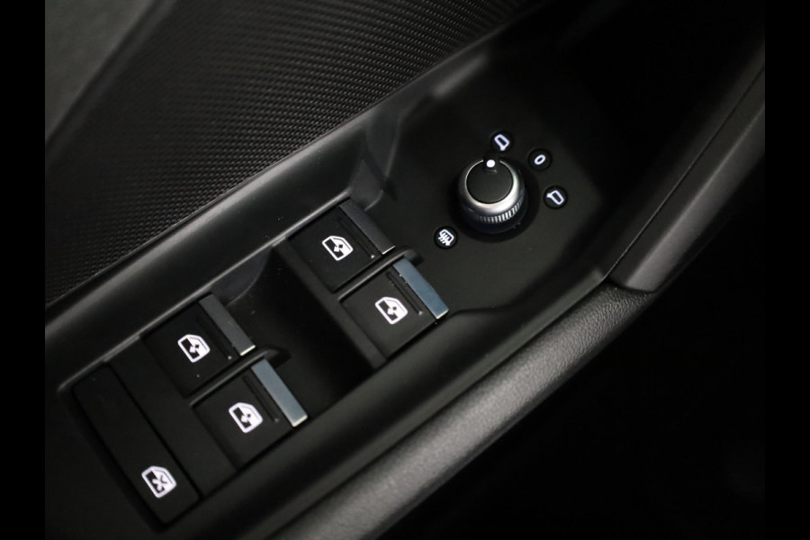 Audi A3 Sportback 30 TFSI Pro Line 110 pk S-tronic | Navigatie via App | Achteruitrijcamera  | Cruise control | LED koplampen | Apple carplay/ Android auto |