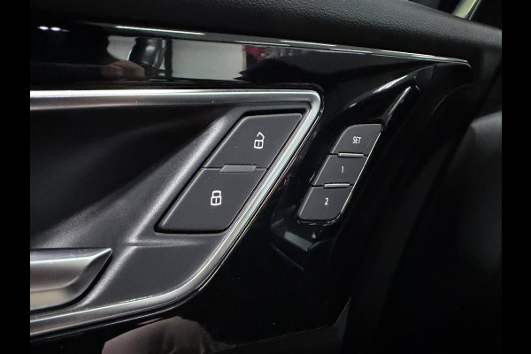 Audi Q4 Sportback e-tron 50 quattro 21" 3X S-LINE LEDER+ M-STOELEN/PANO/H-UP/SONOS/DAB/CARPLAY/ADAPT-CRUISE///