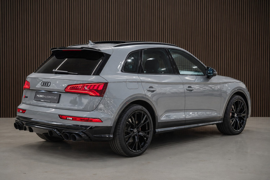 Audi Q5 3.0 TFSI SQ5 quattro Pro Line Plus | Bang & Olufsen | RS Leer | Luchtvering | Panoramadak | Stoelverwarming | Carbon | Head-Up Display | Adaptive Cruise Control | Apple Carplay | 360 Camera | Standkachel | Trekhaak | Memory Se