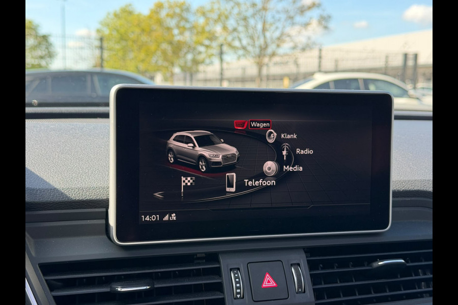Audi Q5 3.0 TFSI SQ5 quattro Pro Line Plus | Bang & Olufsen | RS Leer | Luchtvering | Panoramadak | Stoelverwarming | Carbon | Head-Up Display | Adaptive Cruise Control | Apple Carplay | 360 Camera | Standkachel | Trekhaak | Memory Se