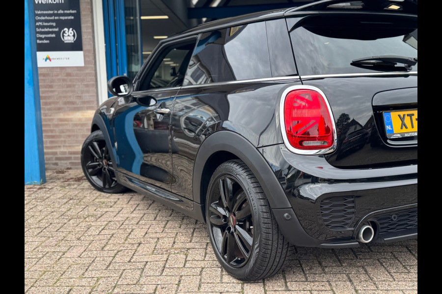 MINI 3-deurs 1.5 Cooper JCW 2019 ZWART NAVI LEDER LM NAP!