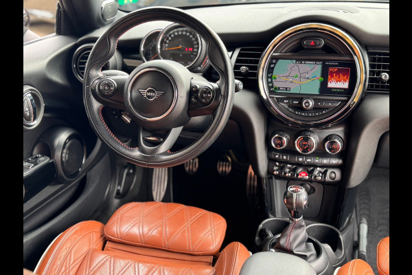 MINI 3-deurs 1.5 Cooper JCW 2019 ZWART NAVI LEDER LM NAP!