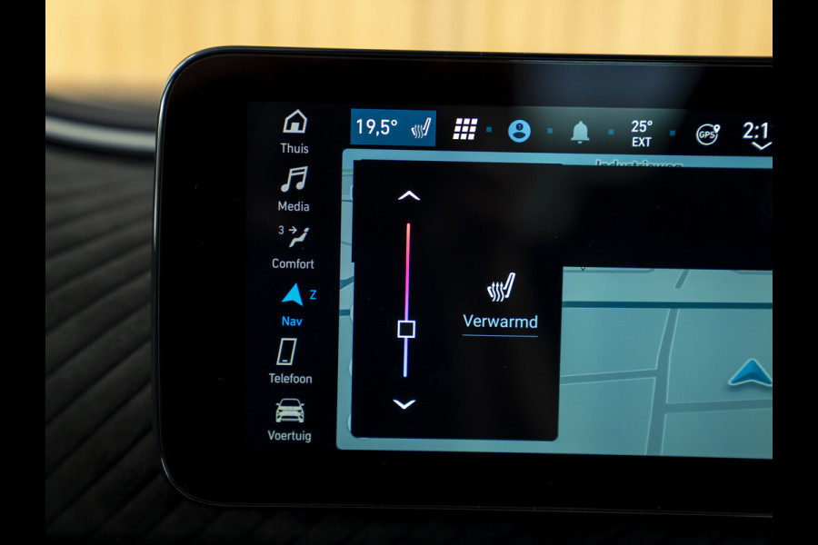 Abarth 500 Turismo 42 kWh | Panoramadak | Stoelverwarming | Camera