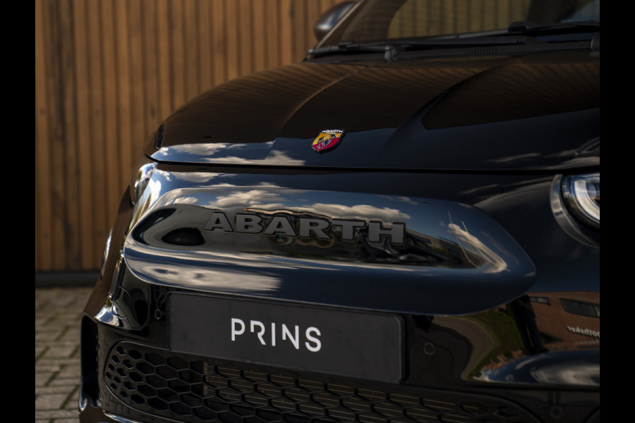 Abarth 500 Turismo 42 kWh | Panoramadak | Stoelverwarming | Camera