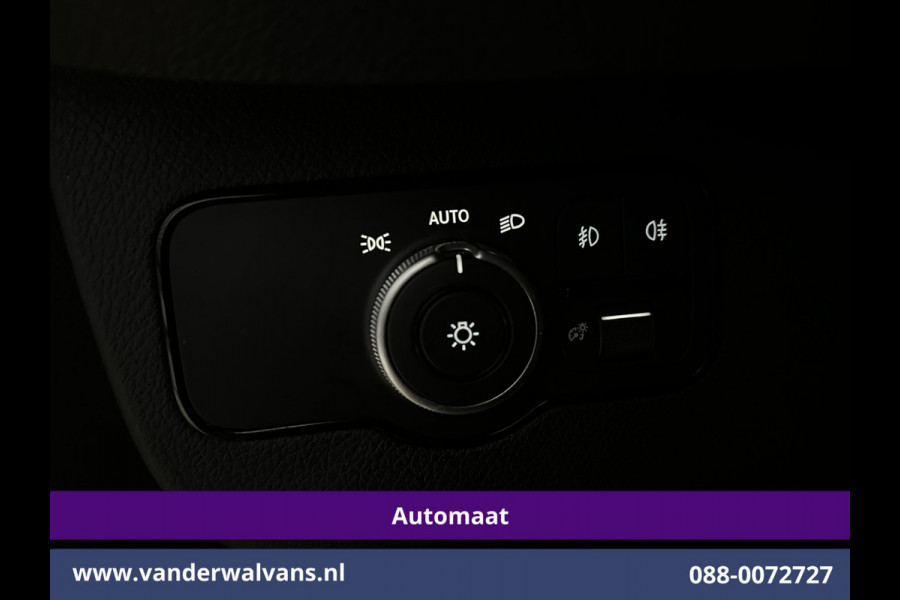 Mercedes-Benz Sprinter 317 CDI 170pk 9G-Tronic Automaat L2H2 Euro6 Airco | Camera | Navigatie | LED | Cruisecontrol | Stoelverwarming Chauffeursstoel, Parkeersensoren, Bijrijdersbank