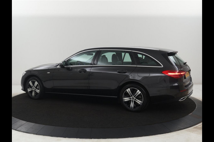 Mercedes-Benz C-Klasse 300 E Estate Avantgarde | SOH 97.6% | 360 camera | Adaptive cruise | Memory | Stoelverwarming | Sfeerverlichting | Carplay | Full LED |