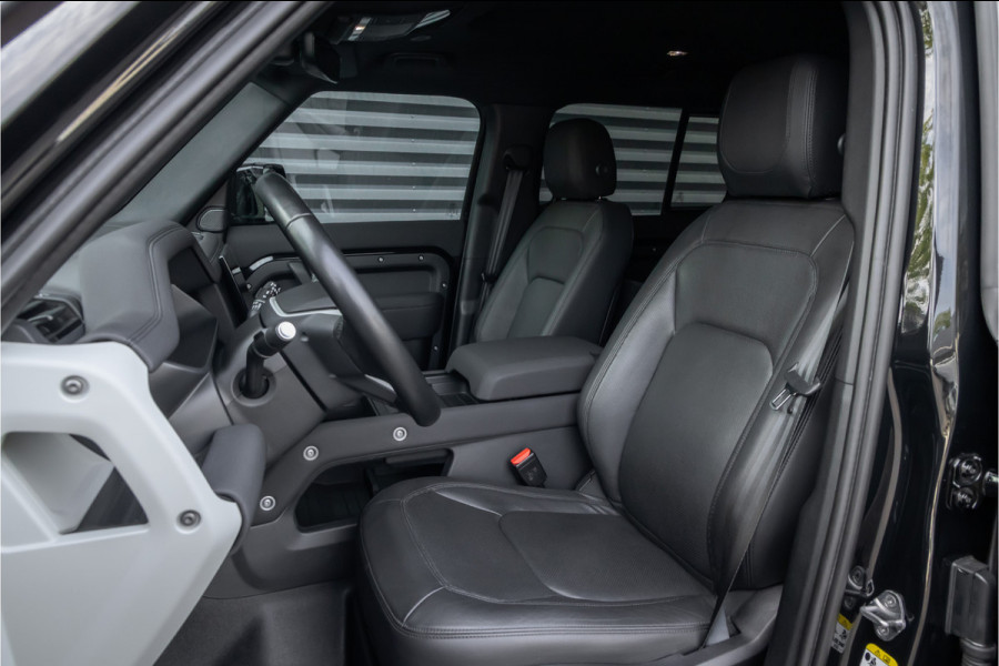 Land Rover Defender 3.0 D250 110 SE Commercial - Standkachel - Black Pack